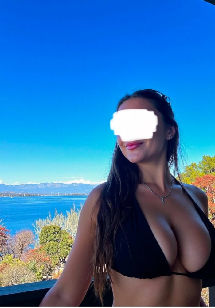 Tú chica ideal Española muy cariñosa