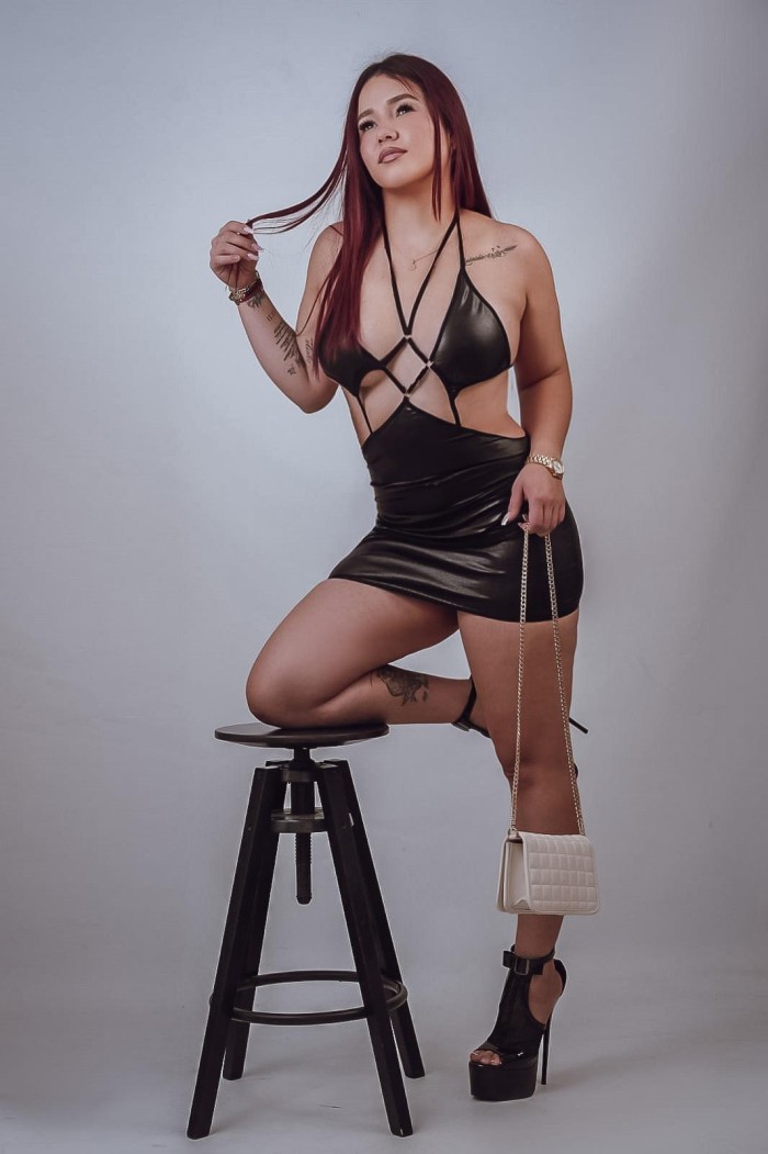 TU MASTURBADORA SACA LECHE