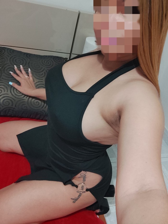 Mulata latina real sin engaños