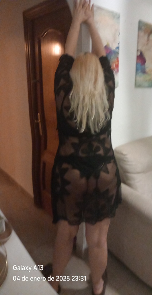 DIOSA DEL GRIEGO ME GUSTAN LAS FIESTAS LARGAS SERVICIOS ESPECIALES