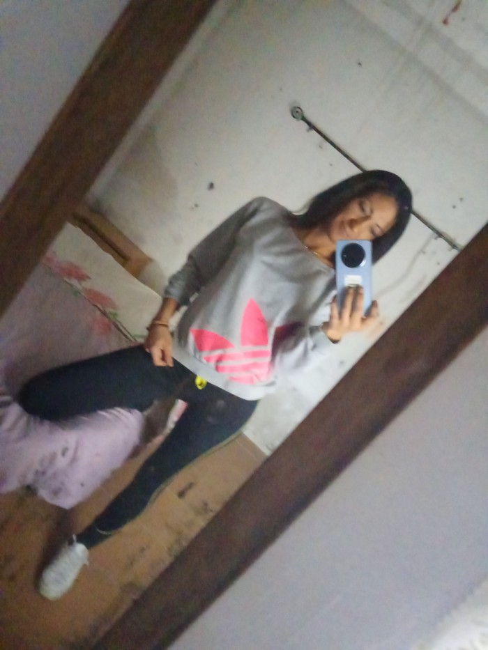 Morenita morbosa fiestera CERCA D PINOSO