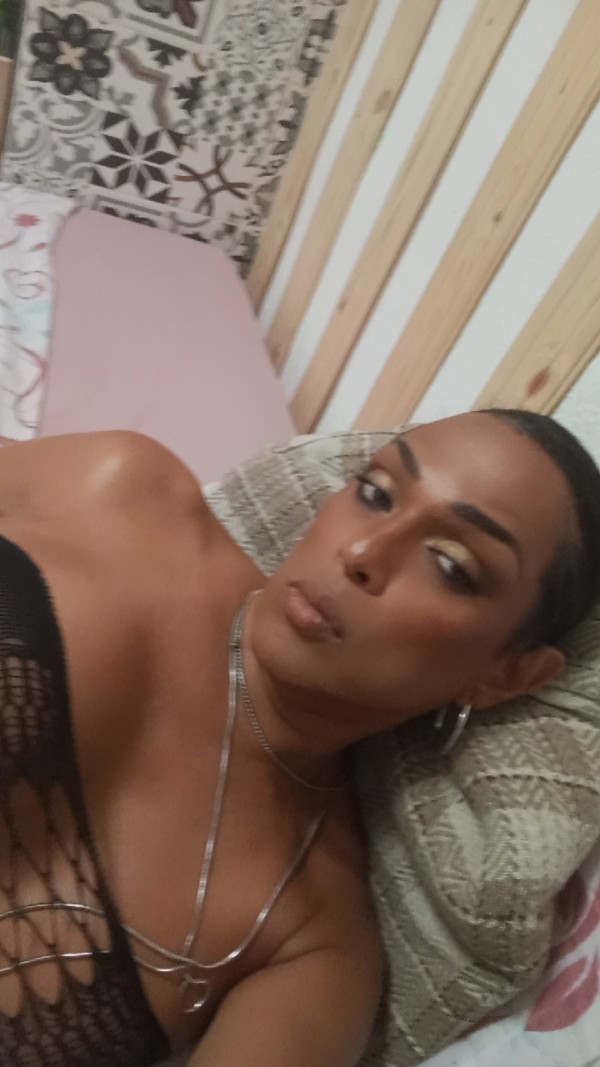 LEONA TRANS JUGUETONA VILLA FRANCA