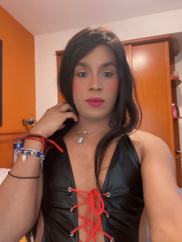 Experta en Dominación y/o Sumisión.