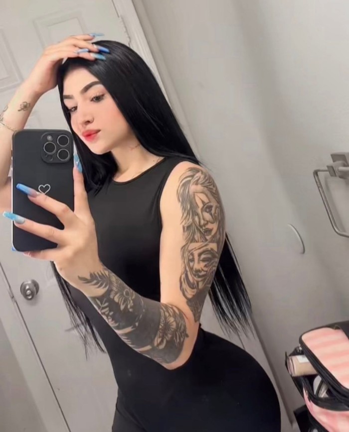 Angela, preciosa joven novedad en Águilas