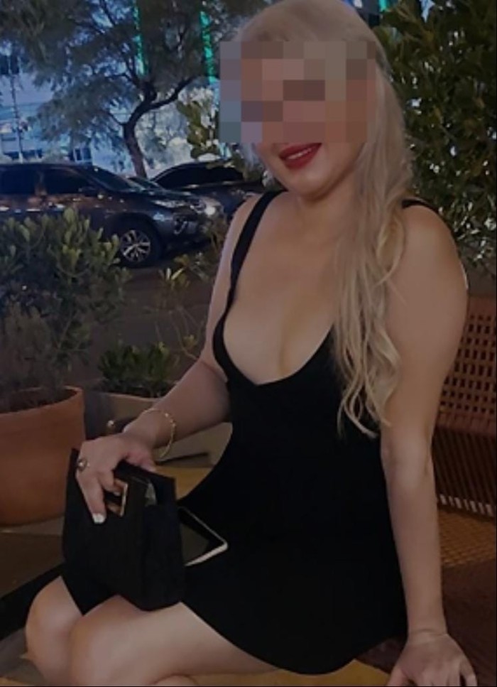 Naty y Gaby, dos amiguitas muy cariñosas