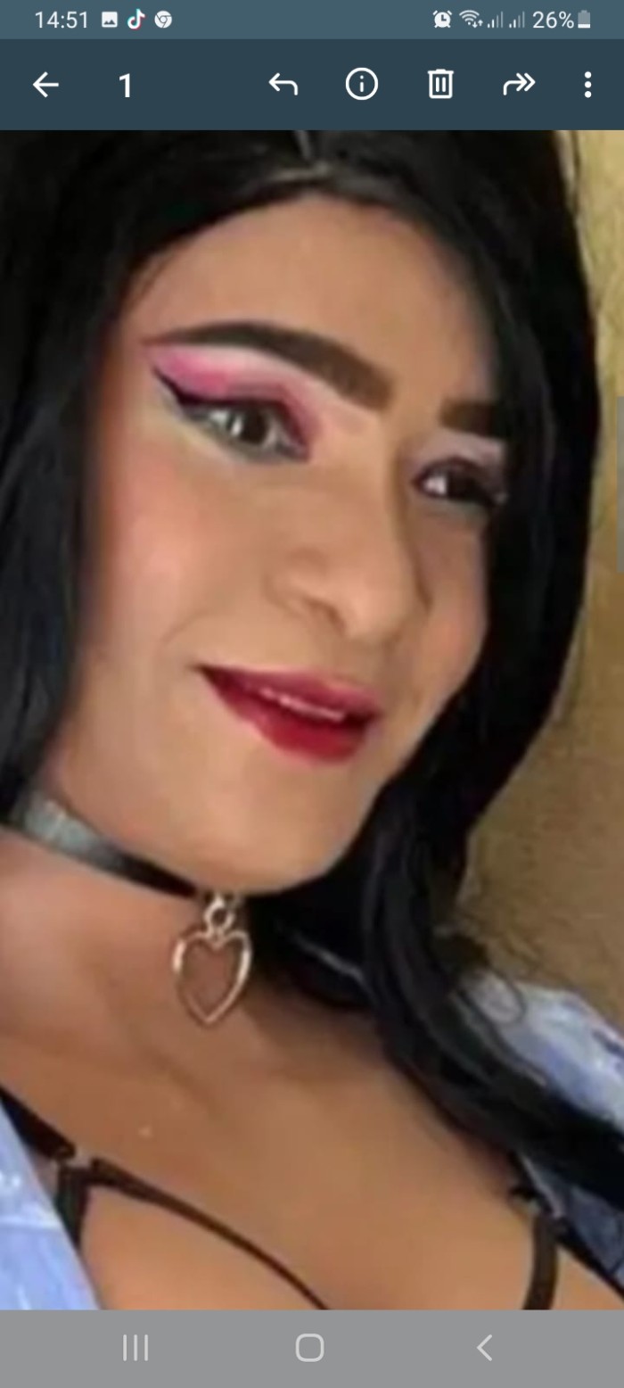 Karla masajista deportivo