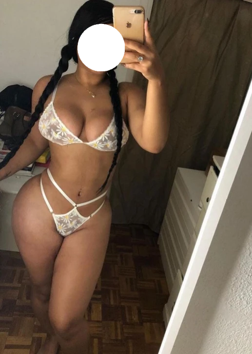 TETAS GRANDES PARA UNA RICA CUBANITA
