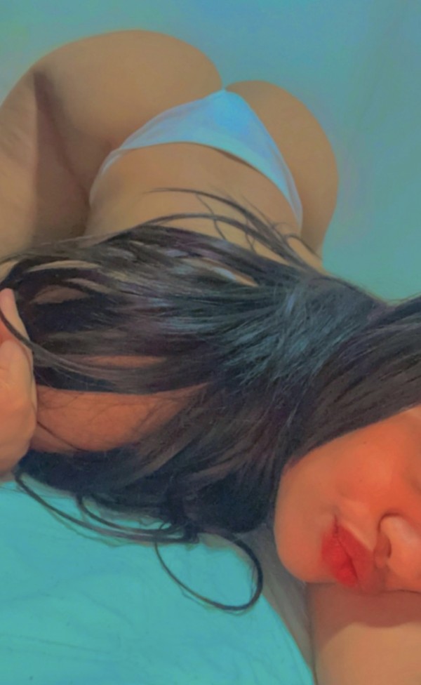 RECIÉN LLEGADA A LA CIUDAD, FOTOS REALES