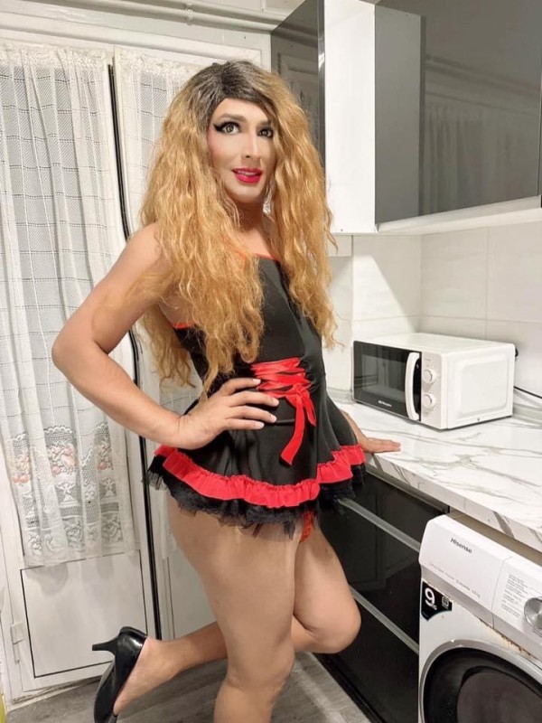 Paula secret  masajista cachonda real recien llegada ,