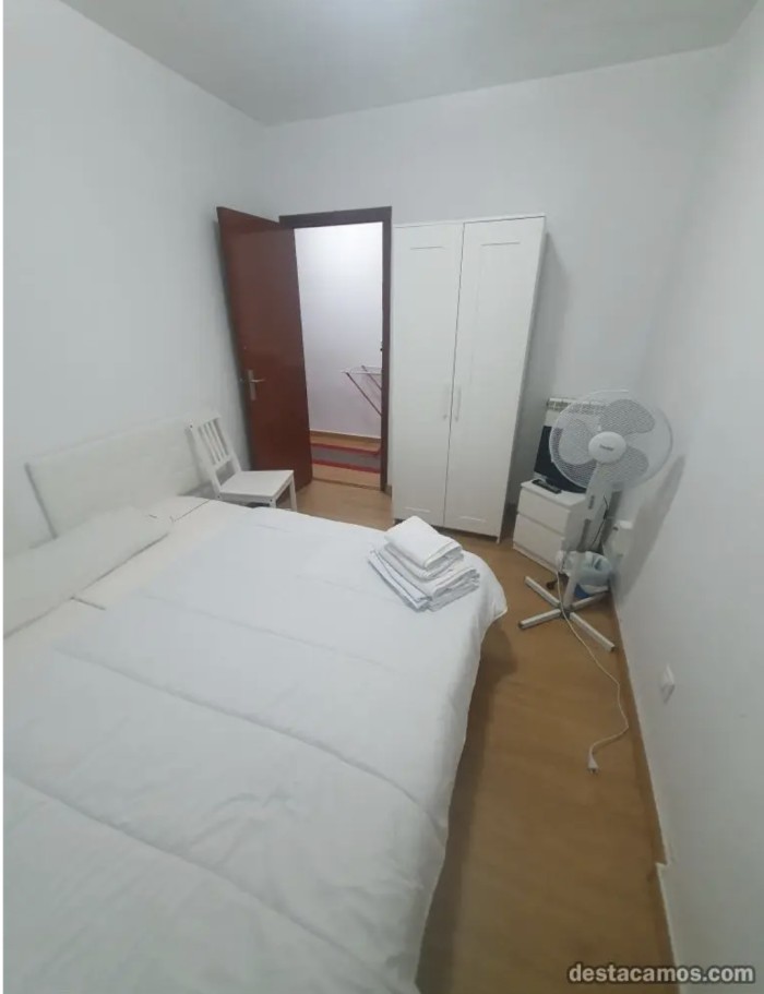 HABITACIONES PARA CHICAS, CHICOS, GAYS, Y TRANS