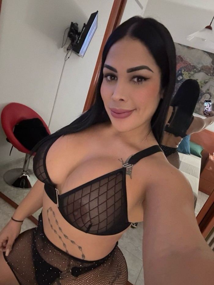 Venezolana muy cachonda y zorrita