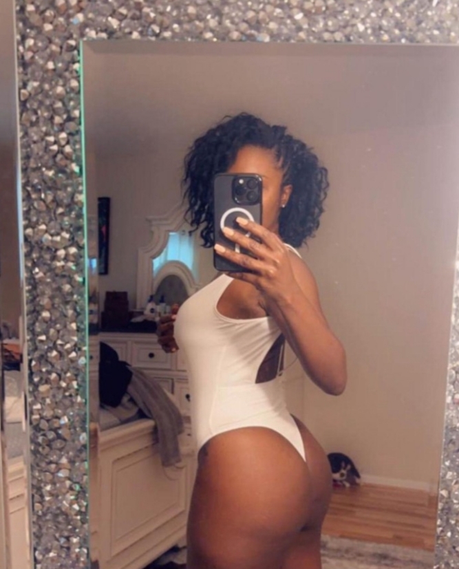 Morbosa divertida cachonda