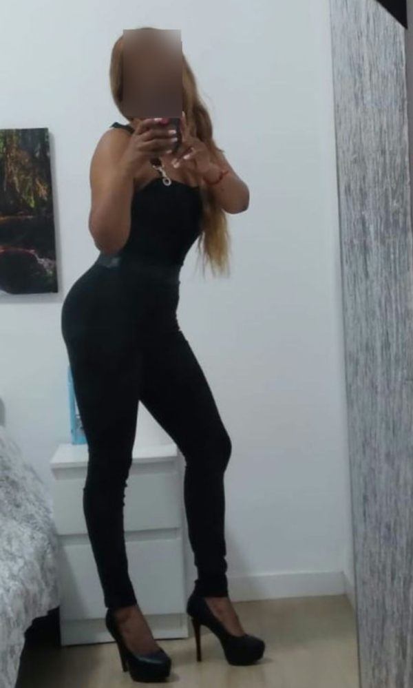 ¡ME ENCANTA GOZAR EN LA CAMA Y HACER TRAVESURAS…LAS HACEMOS JUNTITOS???
