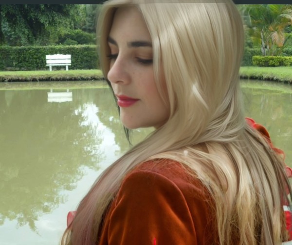 NOVEDAD , ULTIMOS DIAS ,RUBIA CURVAS DE INFARTO