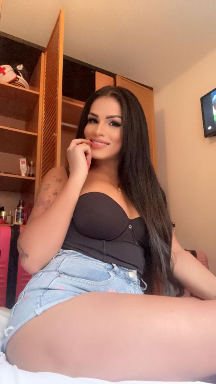 Trans de alto standing muy guapa en Calella