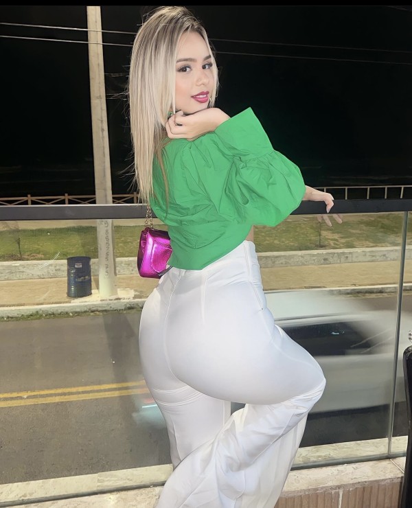 zaya francés molhadinho
