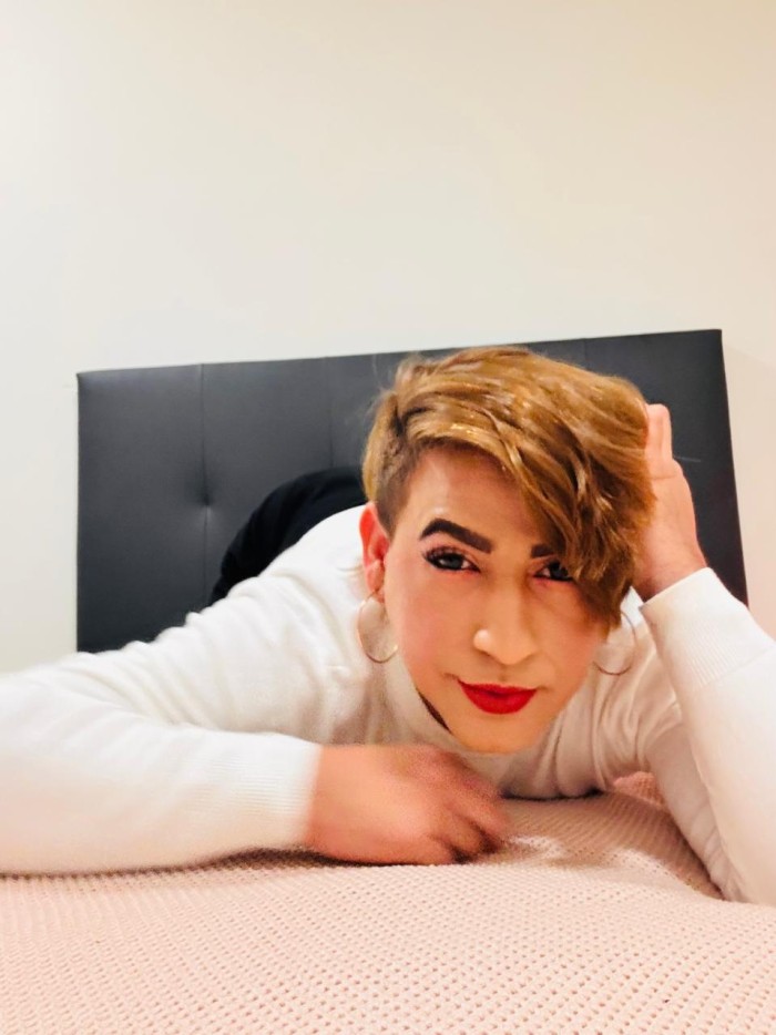 CHICAS Y TRANS PARA ORGIAS Y FETICHES, OFERTA