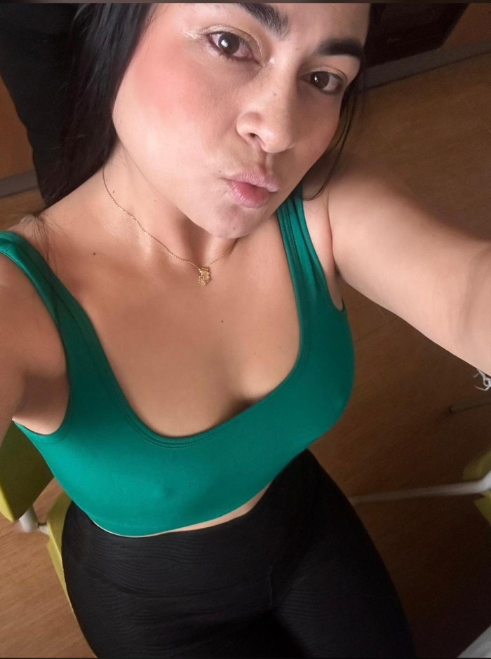 CHOCHITO DEPILADO Y JUGOSO