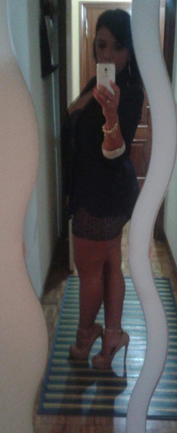 TU HEMBRA GALLEGA SOLITA EN MI PISO DE ARES.