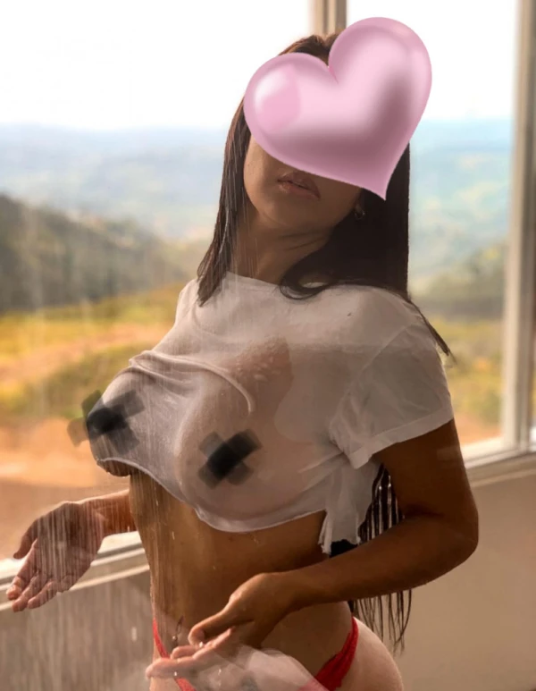 CACHONDA LLENA DE MORBO PARA TI