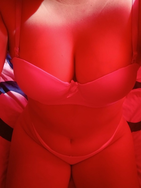 Guapa sexy encantadora jovencita Mia