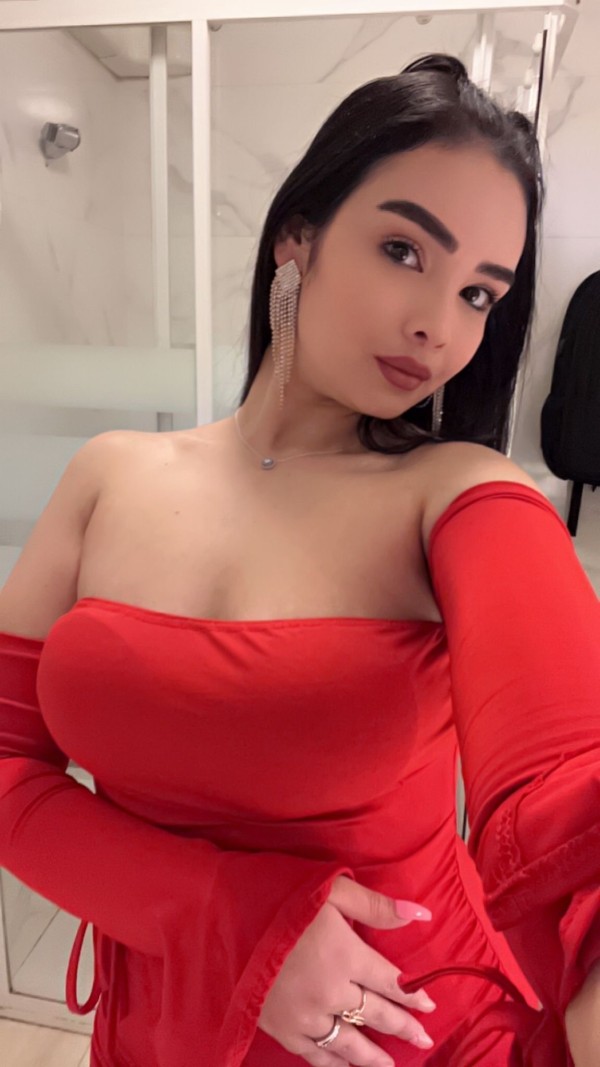 Española tengo 20 años fotos reales