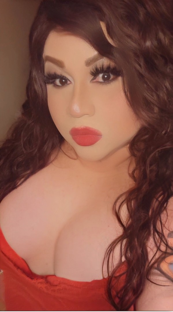 TE PROMETO QUE NO VAS A ENCONTRAR UNA MÁS CERDA, GUARRA Y VICIOSA COMO YO!!