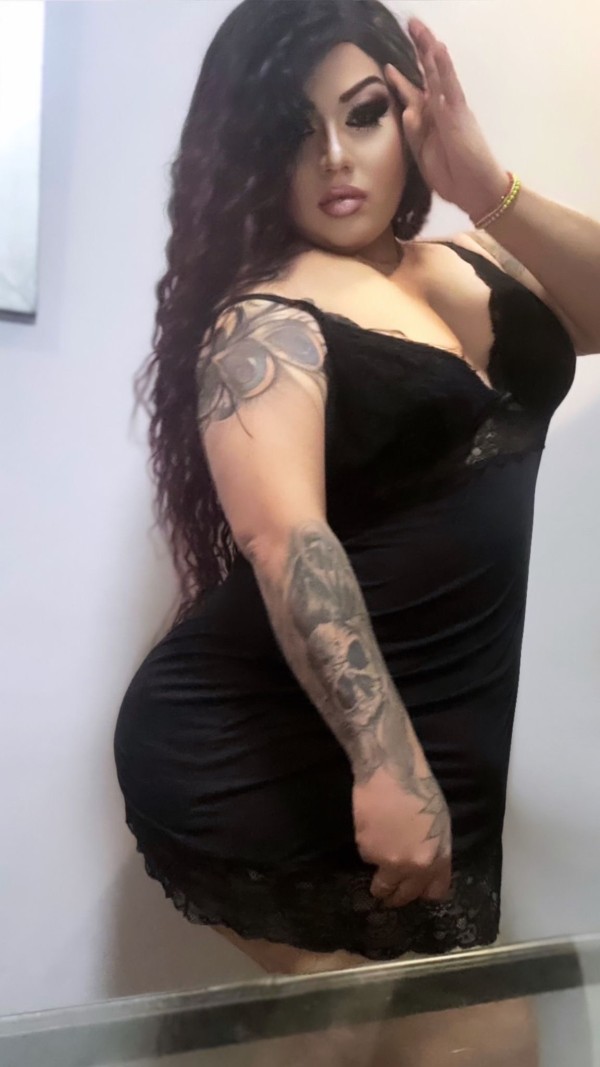 TE PROMETO QUE NO VAS A ENCONTRAR UNA MÁS CERDA, GUARRA Y VICIOSA COMO YO!!