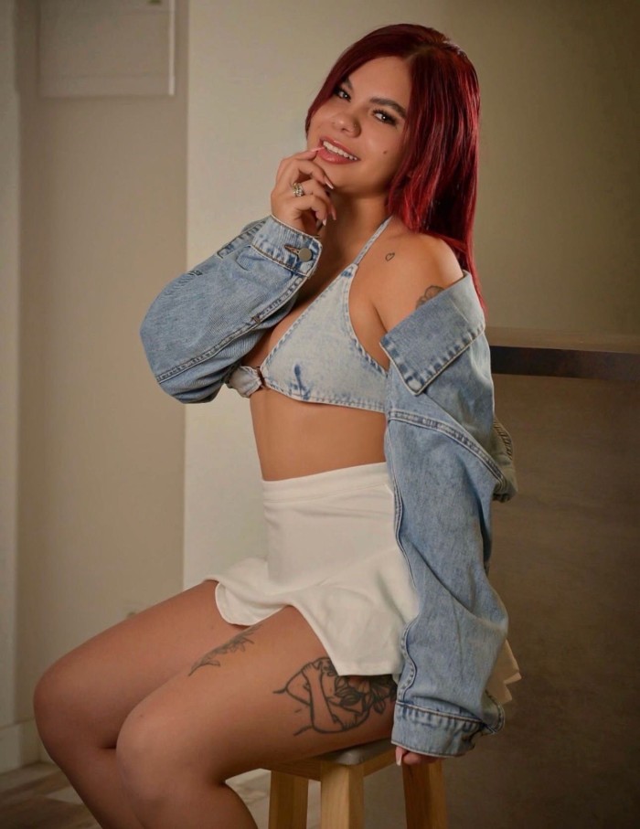 CARIÑOSA Y MUY FOGOSA EN LA CAMA//PACK DE HORAS