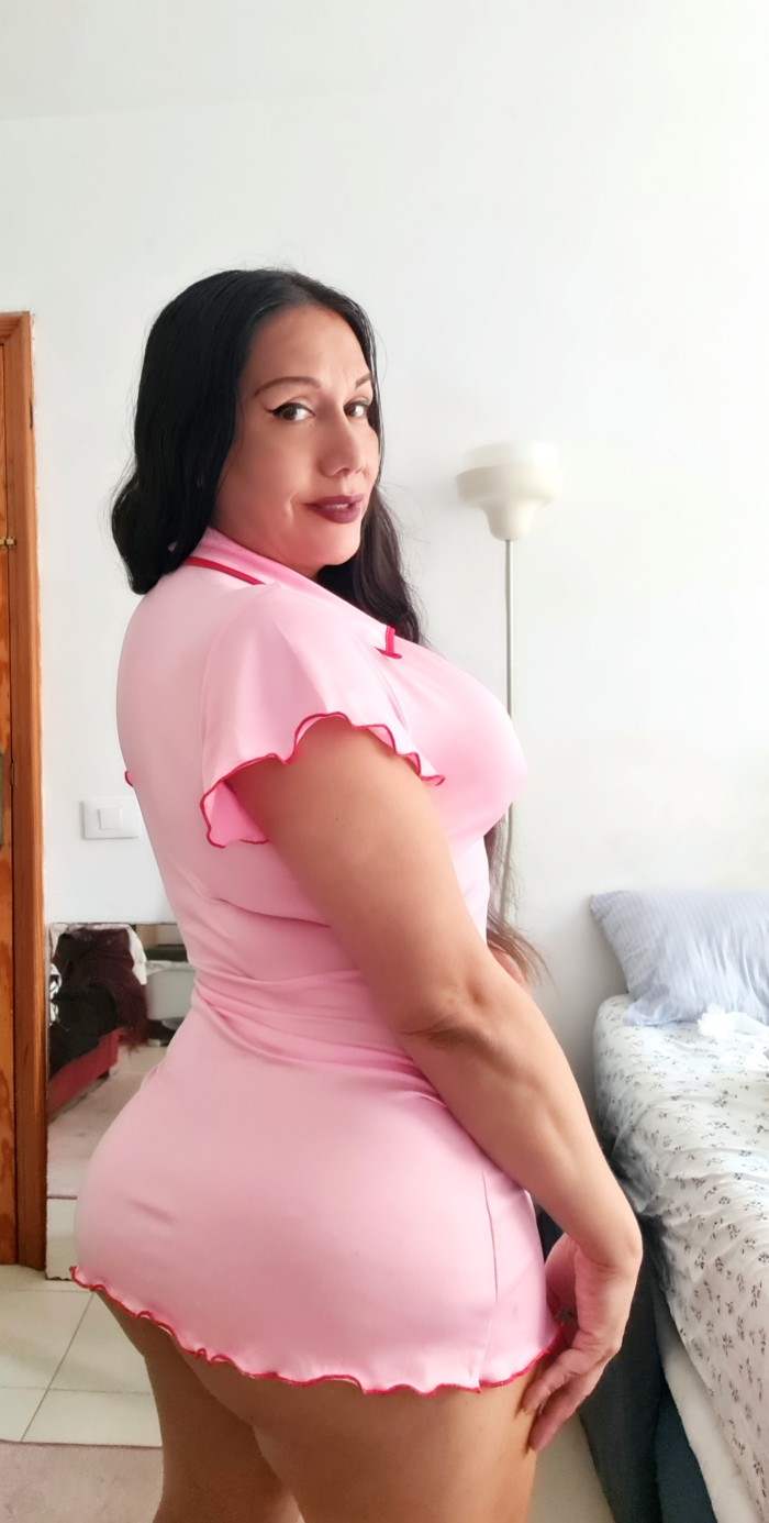 Bellisima, femenina