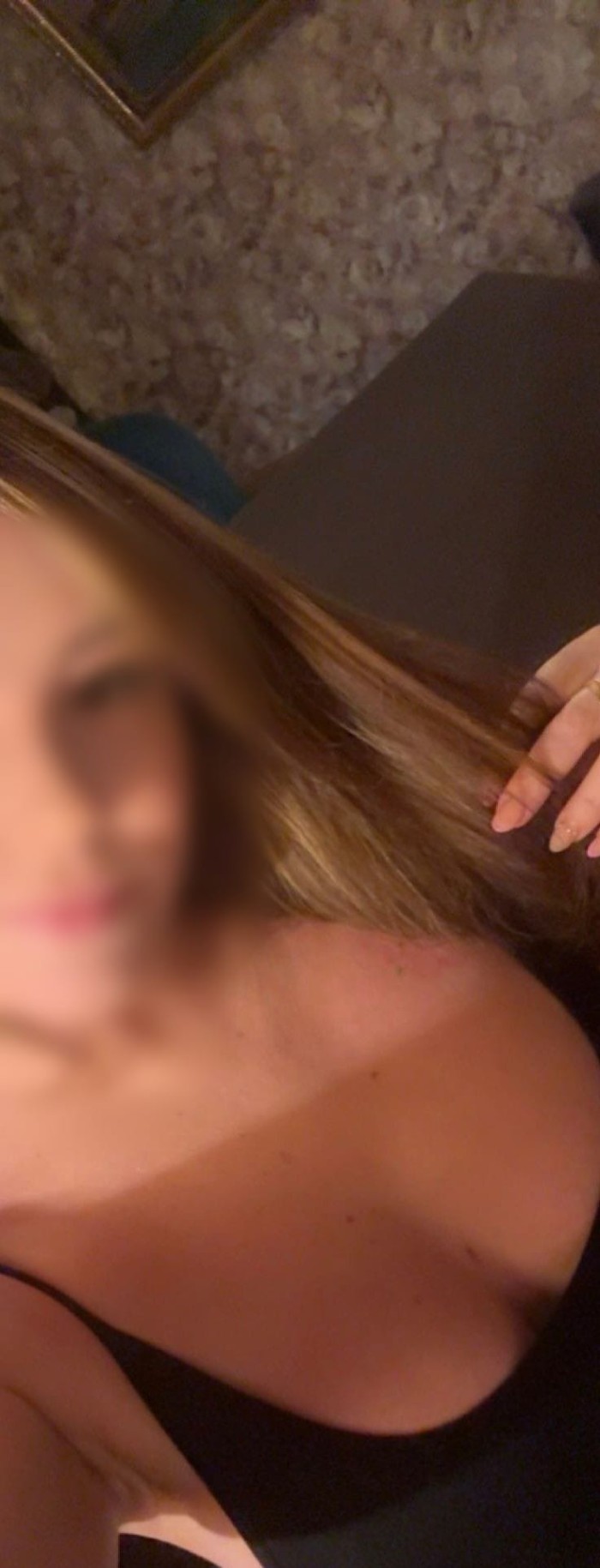 Latina divertida y traviesa VIA JULIA