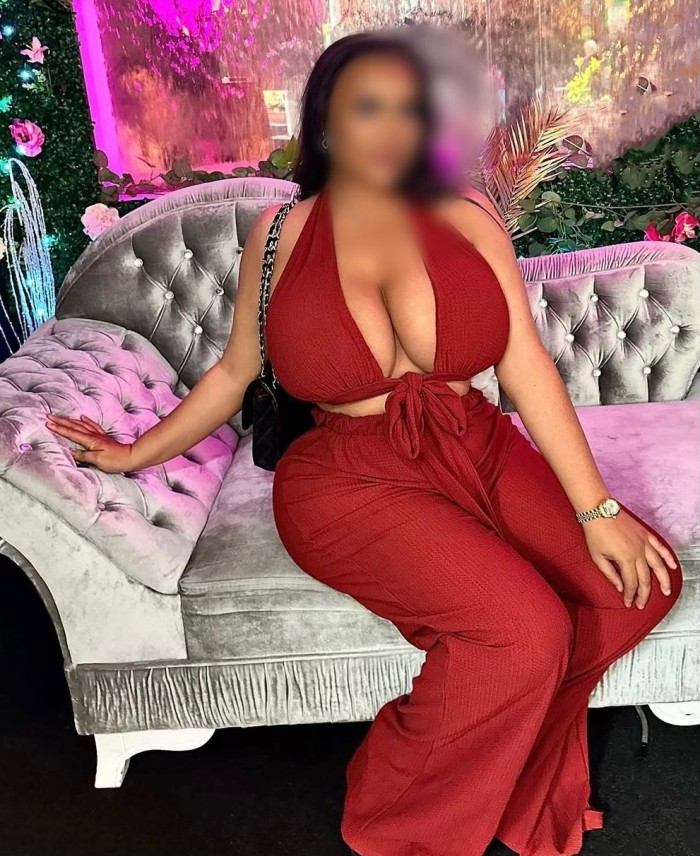 Varias amiguitas en Valdemoro fiesteras fotos real