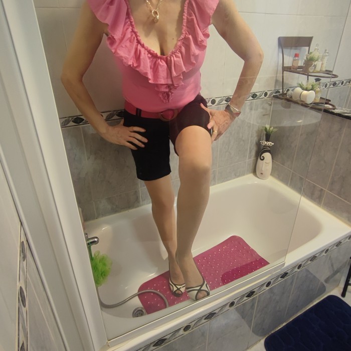 Relajarse en manos de una diosa. Siente mi toque