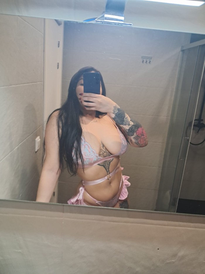 Amorosa y rica scort(vía Julia)