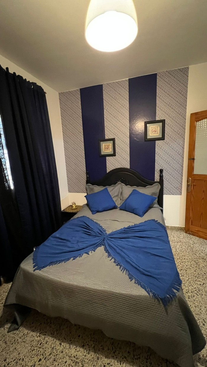 Solo para chicas de lujo habitaciónes gran oportunidad vecindar