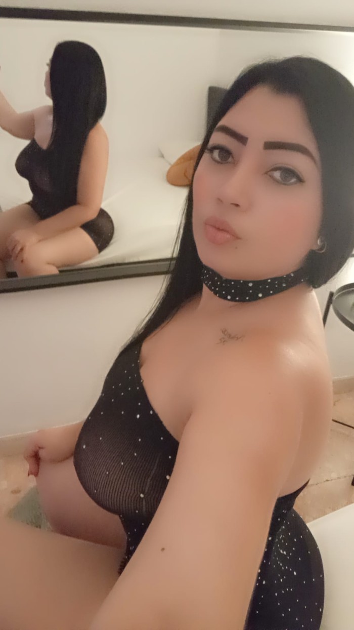 JOVENCITA DISPONIBLE POR TU ZONA…SALIDAS