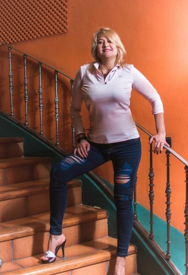 PATRICIA LATINA INDEPENDIENTE 54 AÑOS C. TOTANA