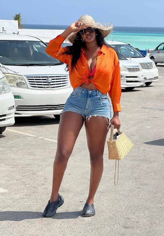 Morenaza venezolana disfrutona muy guapa