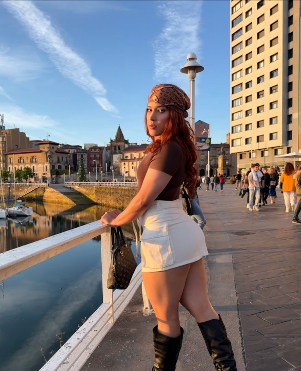 ZORRA VICIOSA NINFOMANA JOVENCITA TRANS SÚPER FIESTERA PUERTO DE LA CRUZ