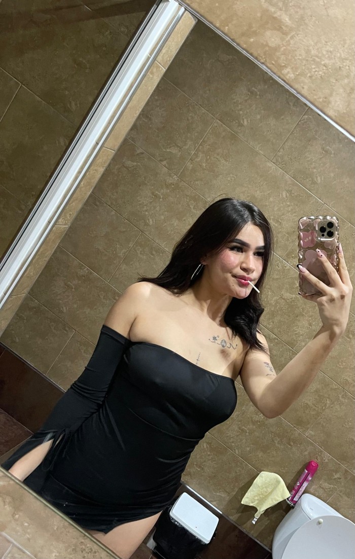 CALIENTE MORBOSA LATINA