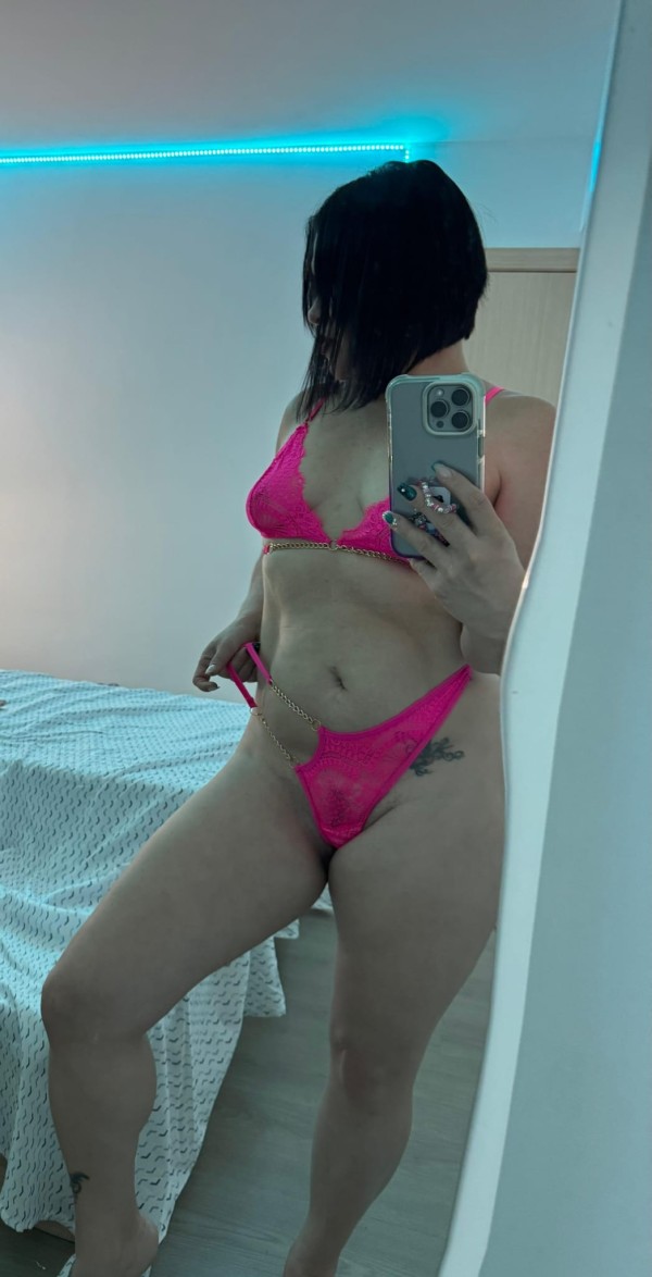 Samantha 35 años – Colombiana en Castellón Especialista en griego