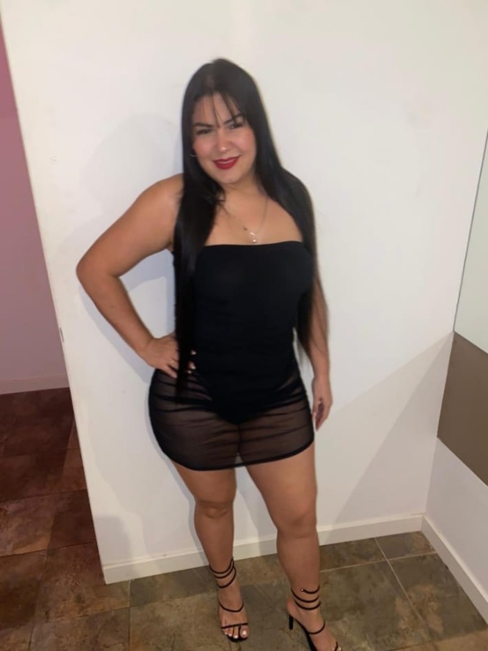 Latina nalgona fiestera en Gandía, salidas 24h
