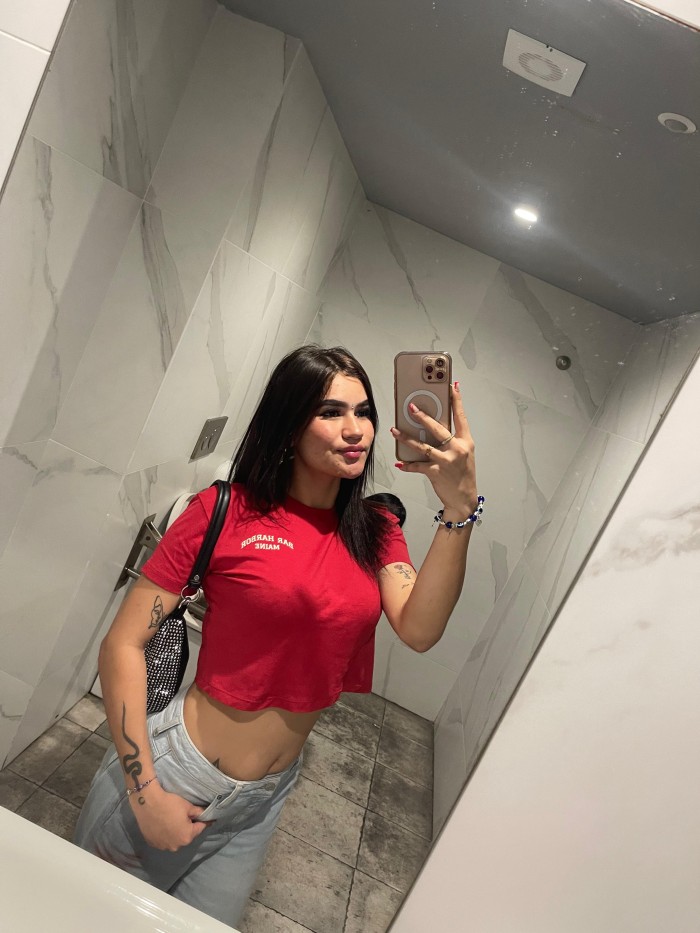 MARTINA Puta guarra desde 100€ la salidas