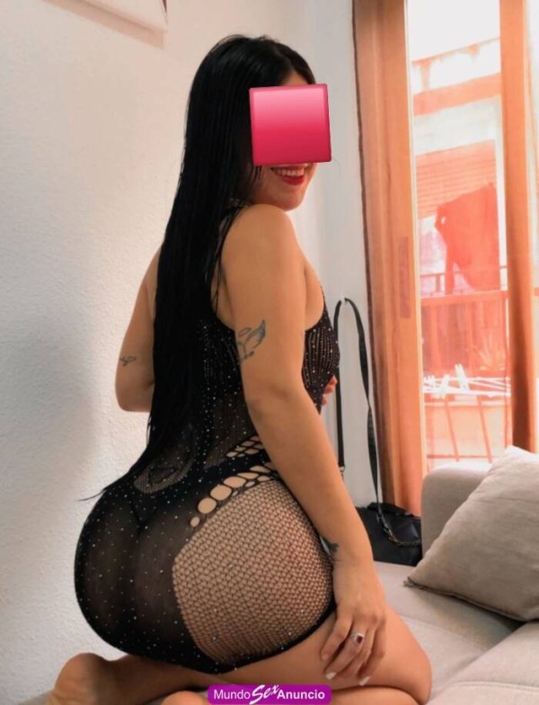 Duo con dos chochos mojados y apretaditos .