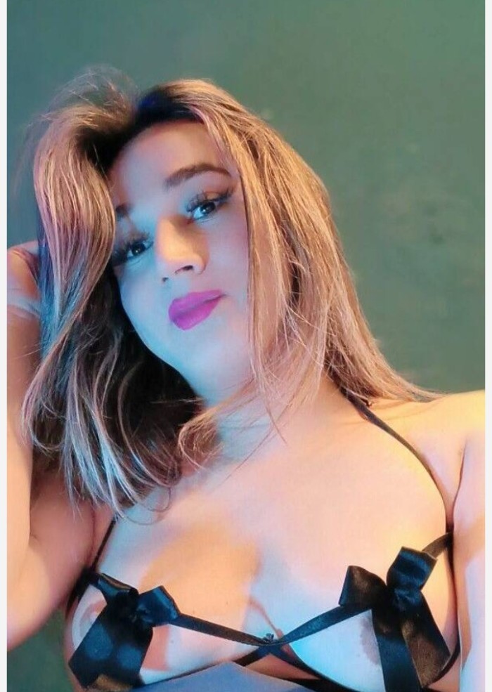 Deliciosa TRANSEXUAL CAÑERA ACTIVA PASIVA