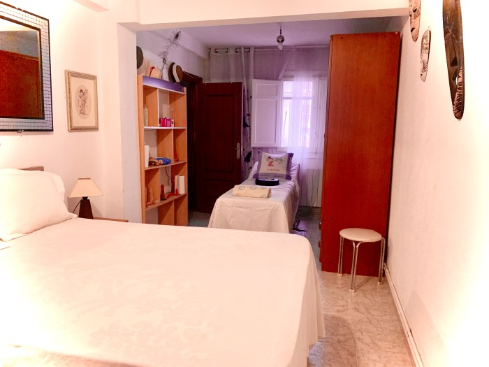 Sólo 2 avitacion  para chicas