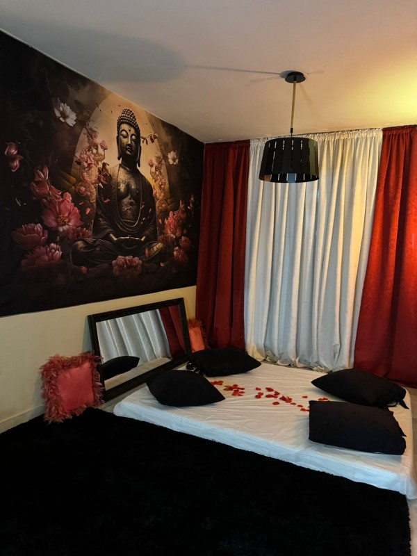 New David Gomez Tantric Massage Therapist Alicante elche