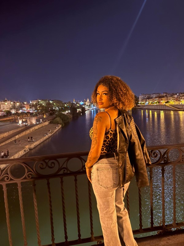 Novedad Isabela preciosa masajista espetacular masajista Tantrica  Estepona