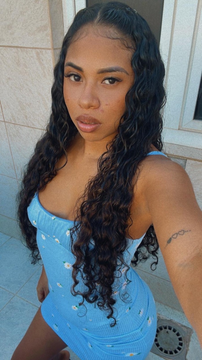 Espectacular morenaza colombiana en San Mames