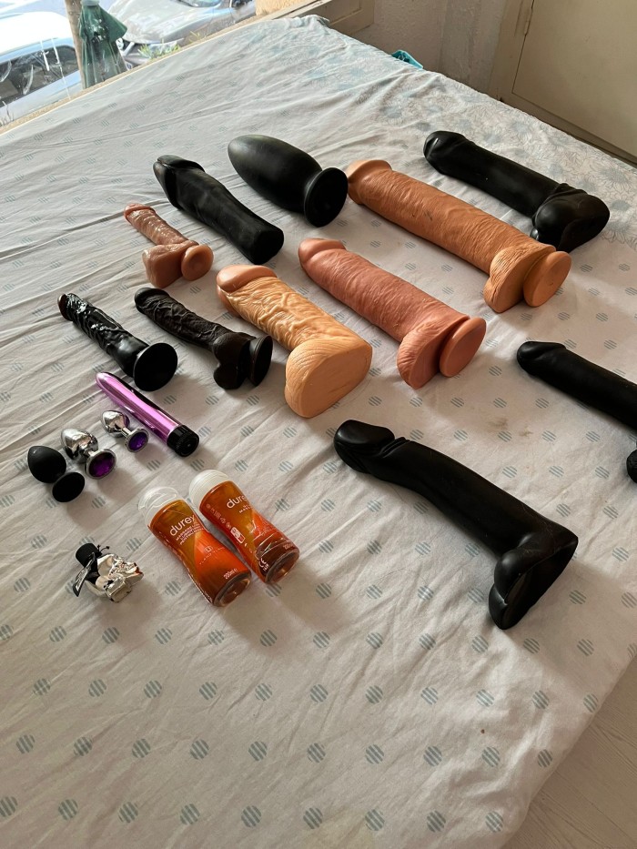 DILATACIONES ANALES. DILDOS XXL,  LAVATIVAS